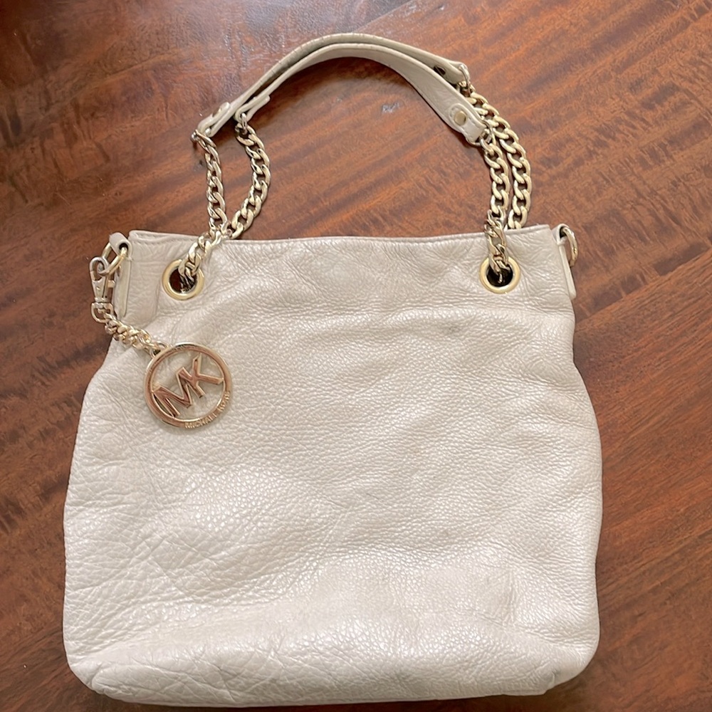 VINTAGE MICHAEL KORS Off White Purse with Gold Detail